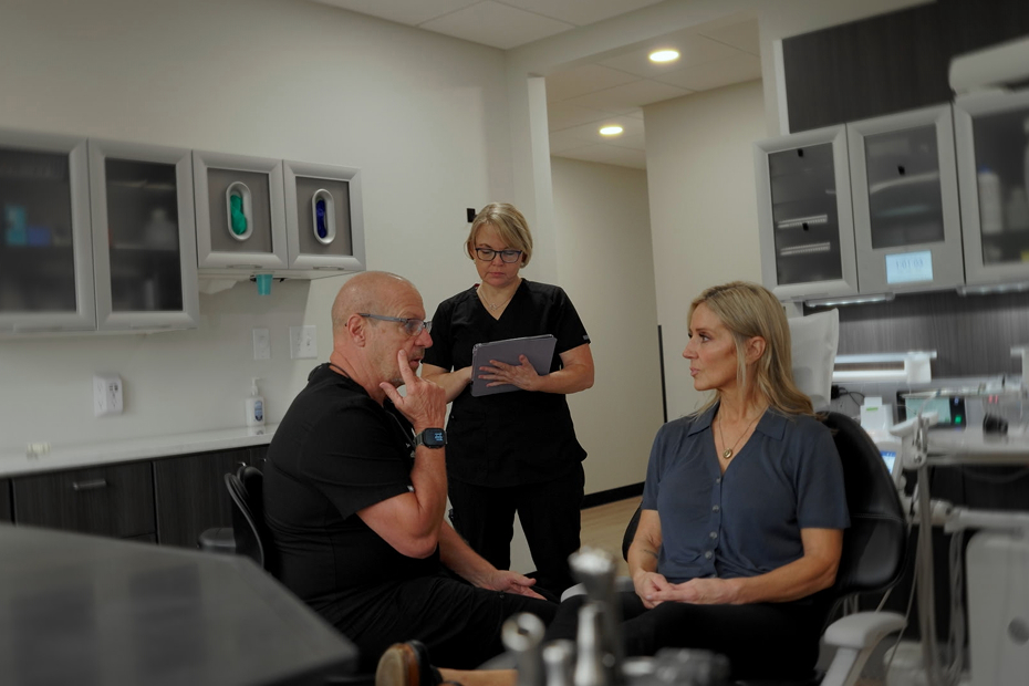 Invisalign treatment process at Goehring Dental Group, Implants. Cosmetic. General Dentistry